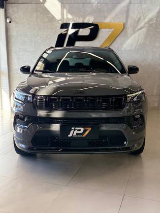 JEEP COMPASS 2.0 HURRICANE TURBO FLEX BLACKHAWK AT9 JEEP COMPASS 2.0 HURRICANE TURBO FLEX BLACKHAWK AT9